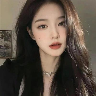 关于莉莉周的一切